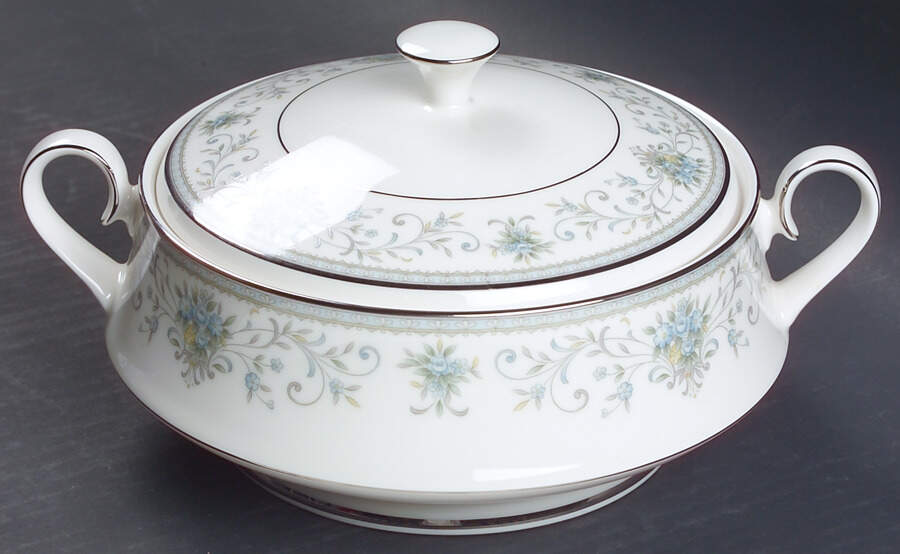 Tivoli Round Covered Vegetable by Carico-1