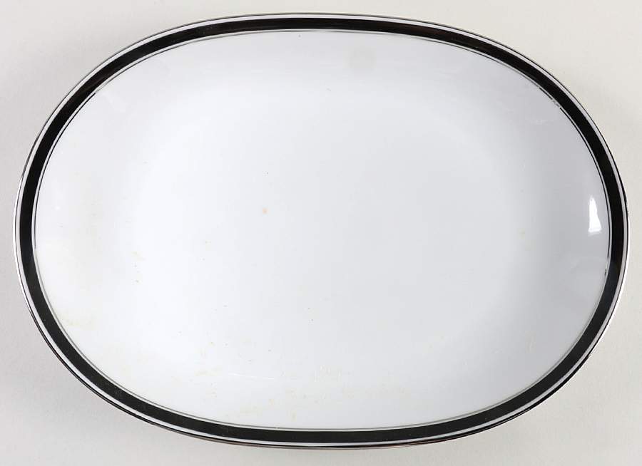 Fifth Avenue 13" Oval Serving Platter by Crown Jewel-1