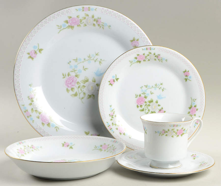 Bird of Paradise 5 Piece Place Setting by Crown Ming-1