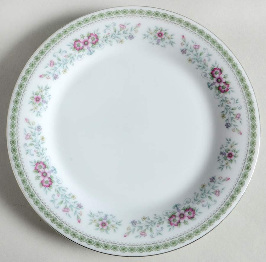 Bouquet Salad Plate by Crown Ming-1
