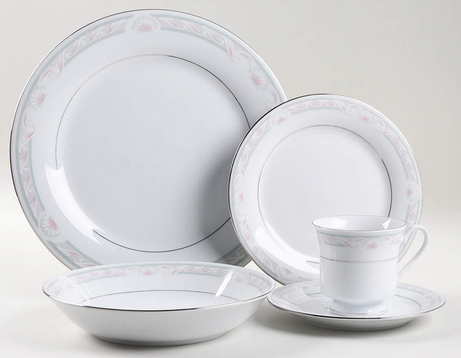 Coquille 5 Piece Place Setting by Crown Ming-1