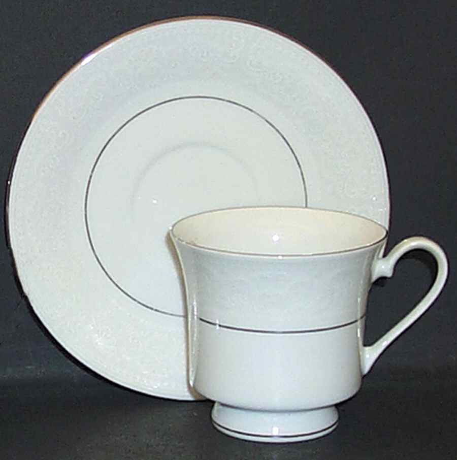 Crochet Footed Cup & Saucer Set by Crown Ming-1