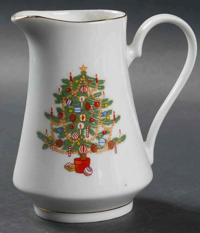 Mistletoe Creamer by Crown Ming-1