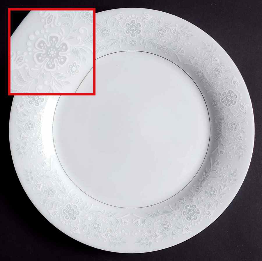Queen's Lace Dinner Plate by Crown Ming-1