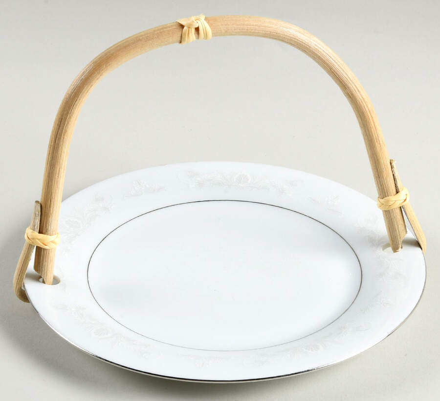 Royal Palm 5 3/8"-5 5/8" Bamboo Handled Serving Plate  HC by Crown Ming-1