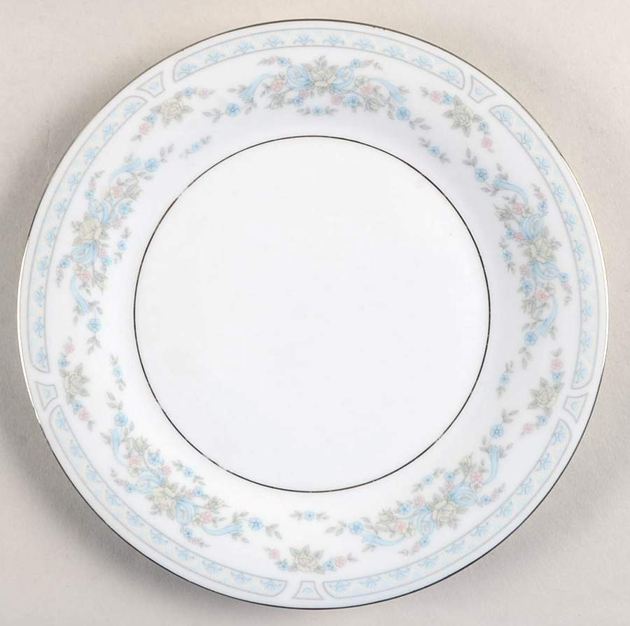Rose Point Salad Plate by Crown Ming-1