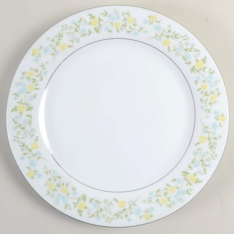 Spring Garden Dinner Plate by Crown Ming-1