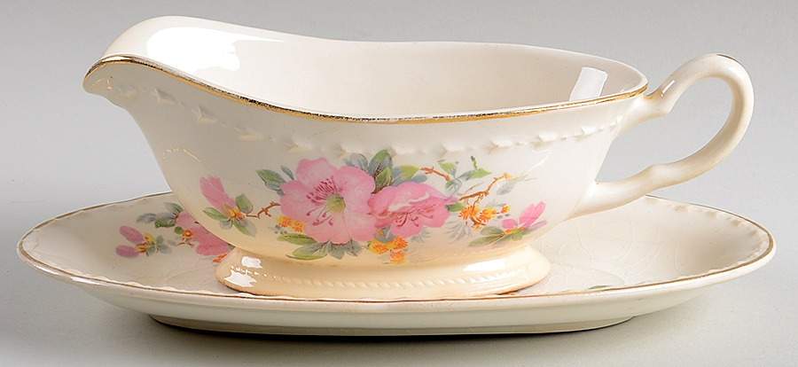 CRO1 Gravy Boat & Underplate by Crooksville-1