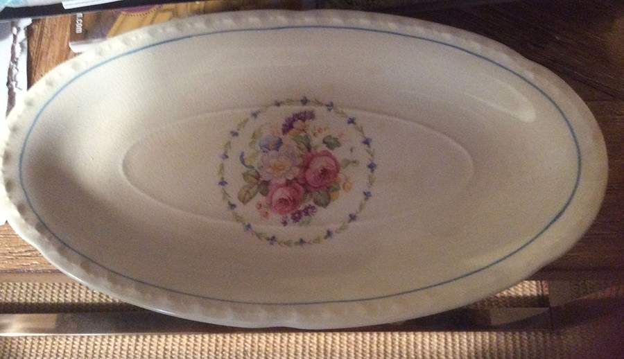 CRO12 Underplate for Gravy Boat by Crooksville-1