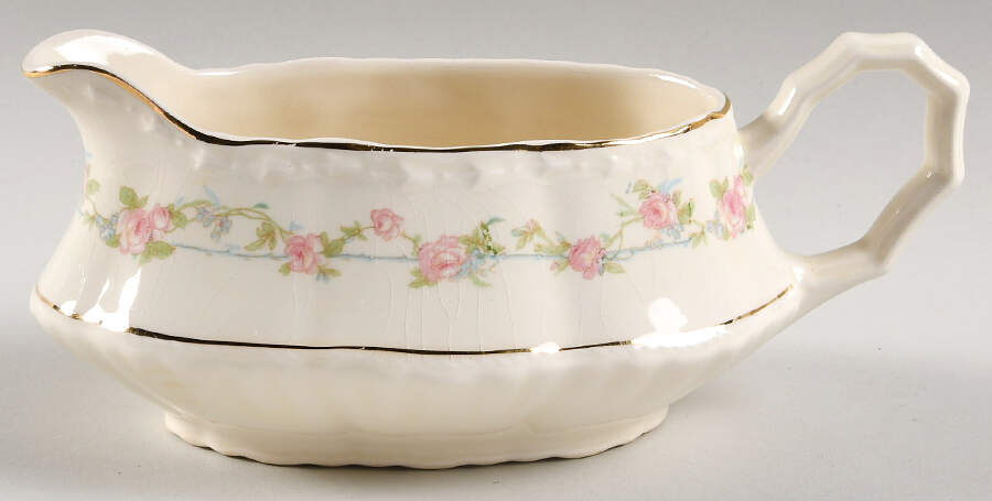 CRO19 Gravy Boat by Crooksville-1