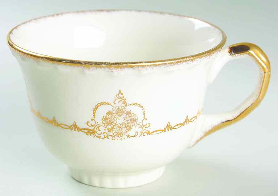 CRO9 Footed Cup by Crooksville-1