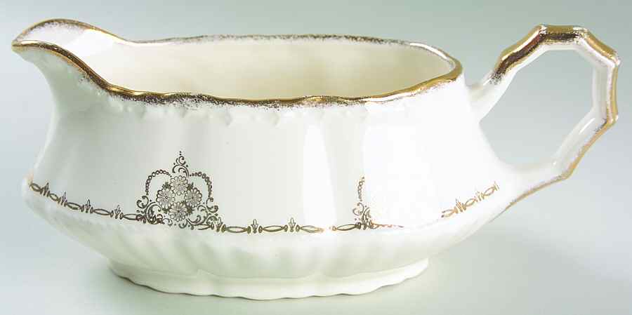 CRO9 Gravy Boat by Crooksville-1