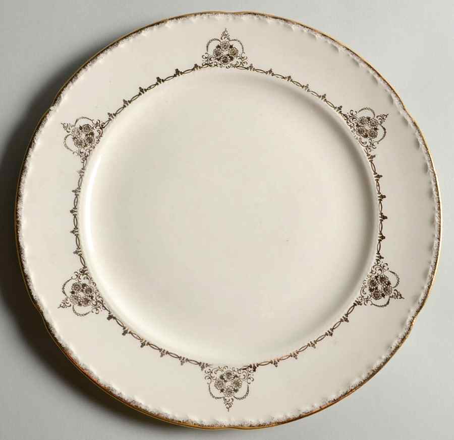 CRO9 Luncheon Plate by Crooksville-1