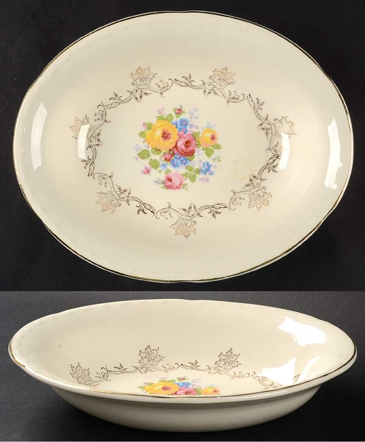 CRO99 9" Oval Vegetable Bowl by Crooksville-1