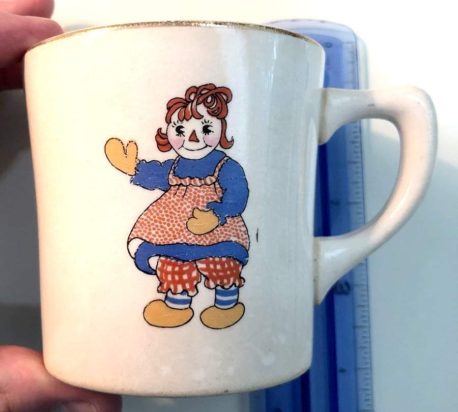 Raggedy Ann and Andy Child's Mug by Crooksville-1