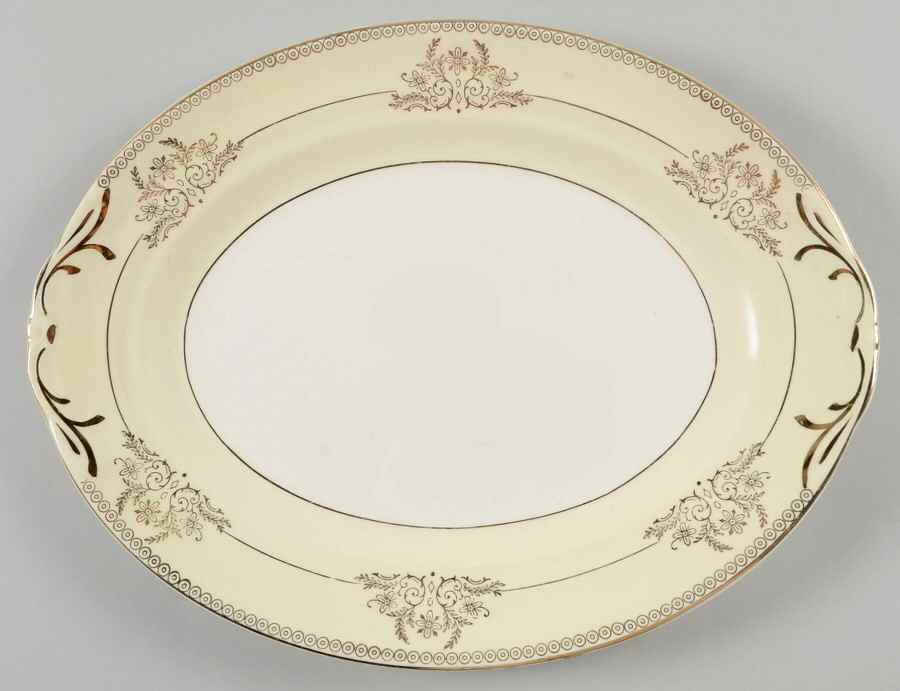 10007 11" Oval Serving Platter by Crown Potteries-1