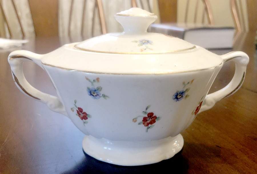 CRP18 Sugar Bowl & Lid by Crown Potteries-1