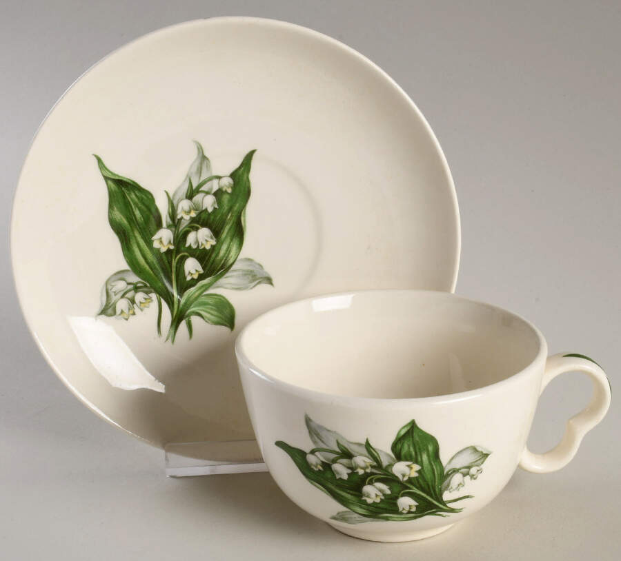 Lily of The Valley Flat Cup & Saucer Set by Crown Potteries-1