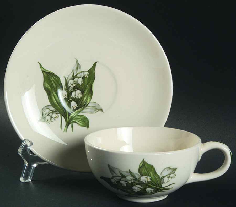 Lily of The Valley Flat Cup & Saucer Set by Crown Potteries-1