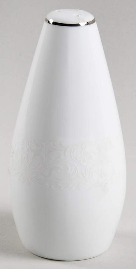 Empress Pepper Shaker by Crown Victoria-1