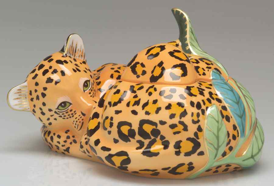 Jaguar Jungle Figural Box & Lid by Lynn Chase-1