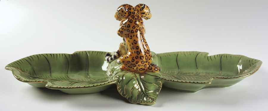 Jaguar Jungle Leaf Figural Divided Server by Lynn Chase-1