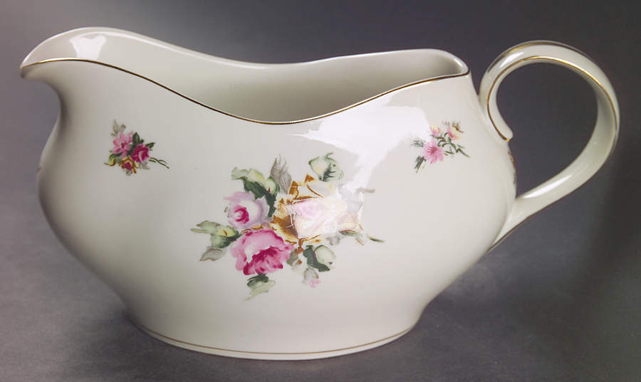 CST2 Gravy Boat by Crescent (Japan)-1