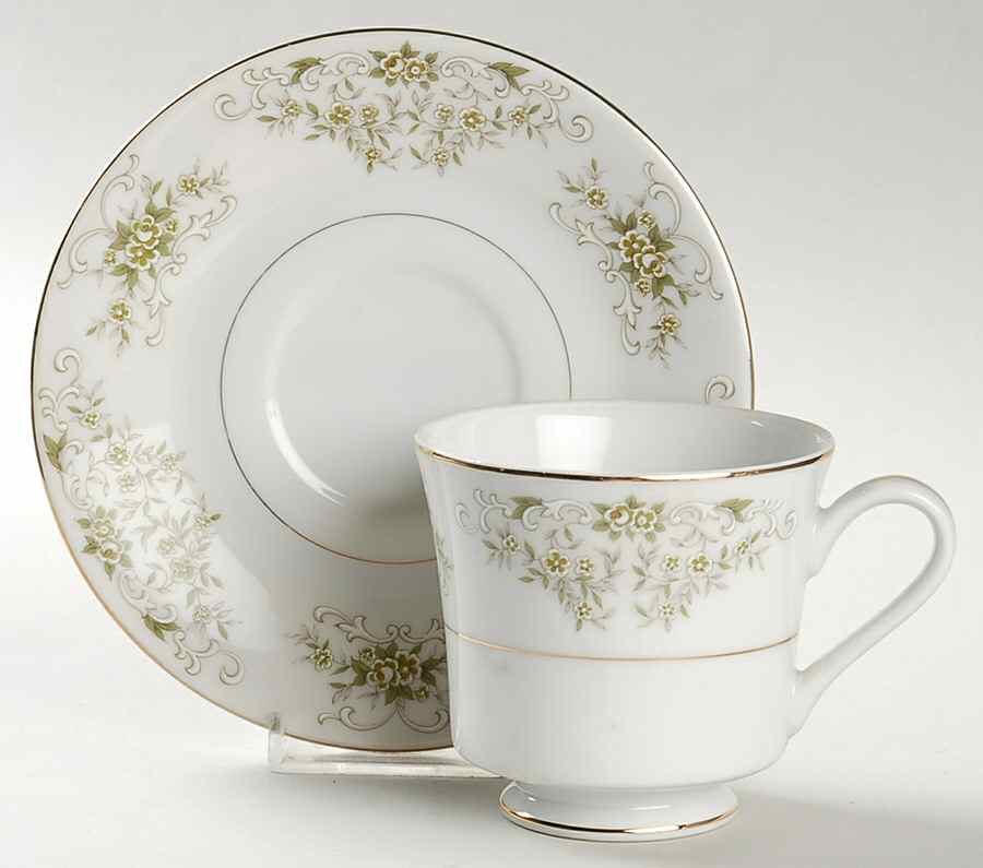 Pickadilly Footed Cup & Saucer Set by Crescent (Japan)-1