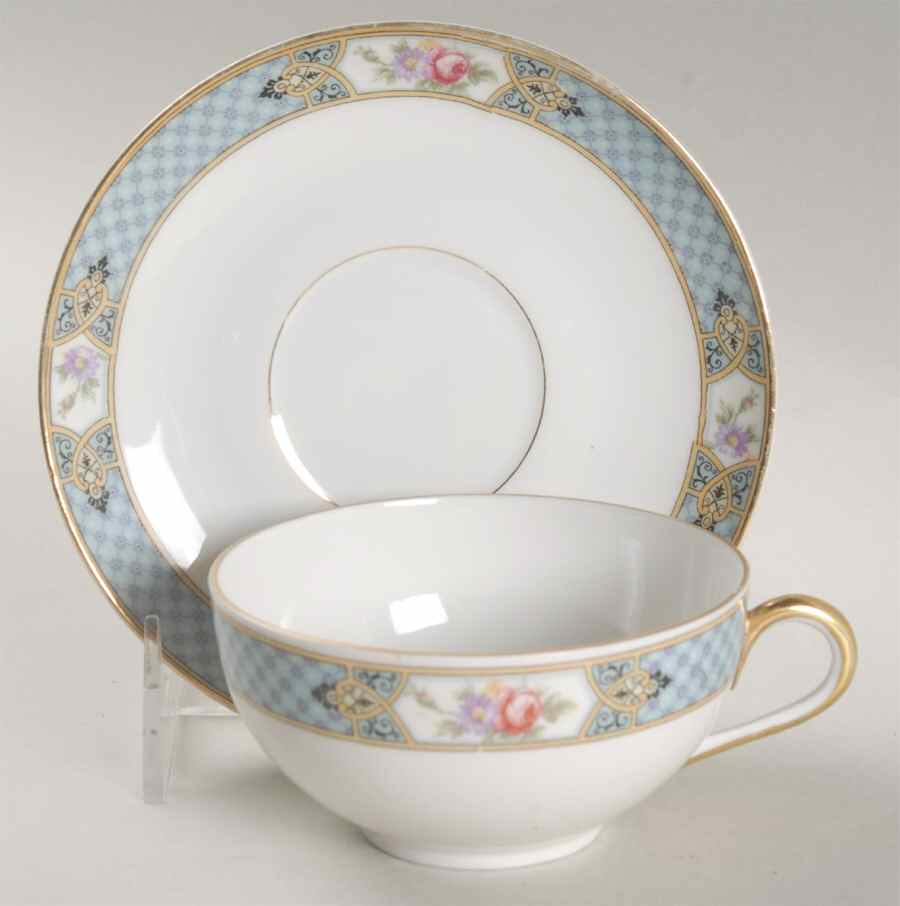 2241 (Altwasser) Flat Cup & Saucer Set by Carl Tielsch-1