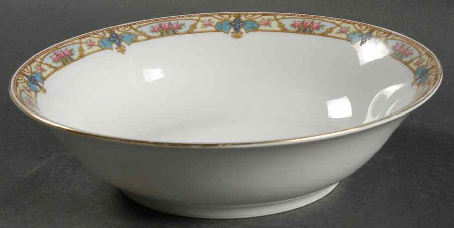 2261 9" Round Vegetable Bowl by Carl Tielsch-1