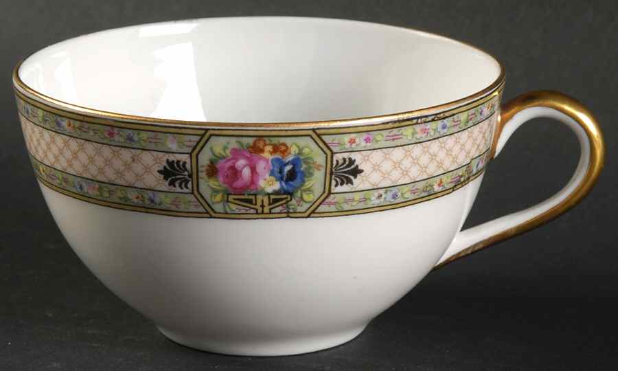 2335 Flat Cup by Carl Tielsch-1