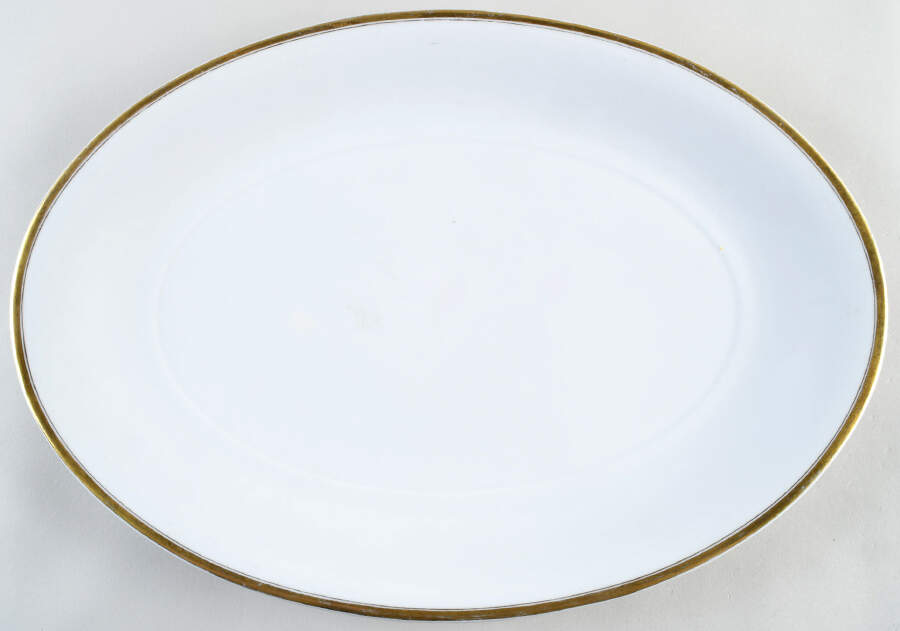 6521 (Altwasser) 17" Oval Serving Platter by Carl Tielsch-1