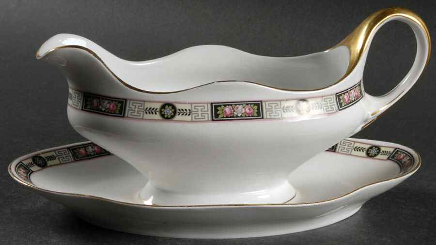 2131 Gravy Boat with Attached Underplate by Carl Tielsch-1