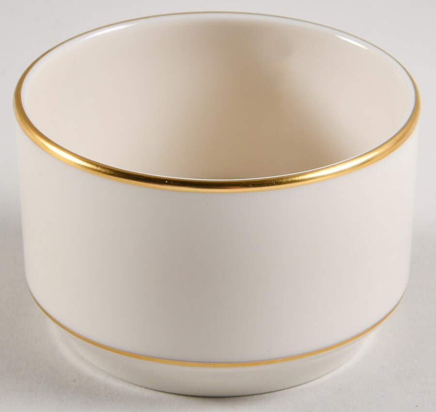 La Maison De L'Art Deco Round Box No Lid by Cartier-1