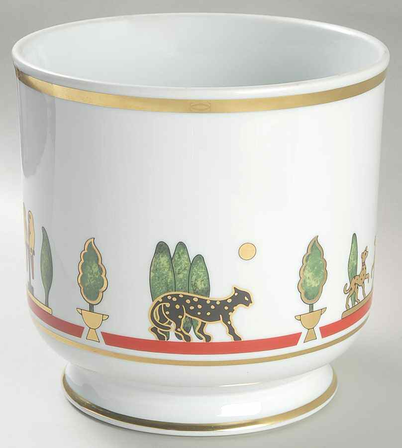La Maison De Louis Cartier 6" Cachepot by Cartier-1
