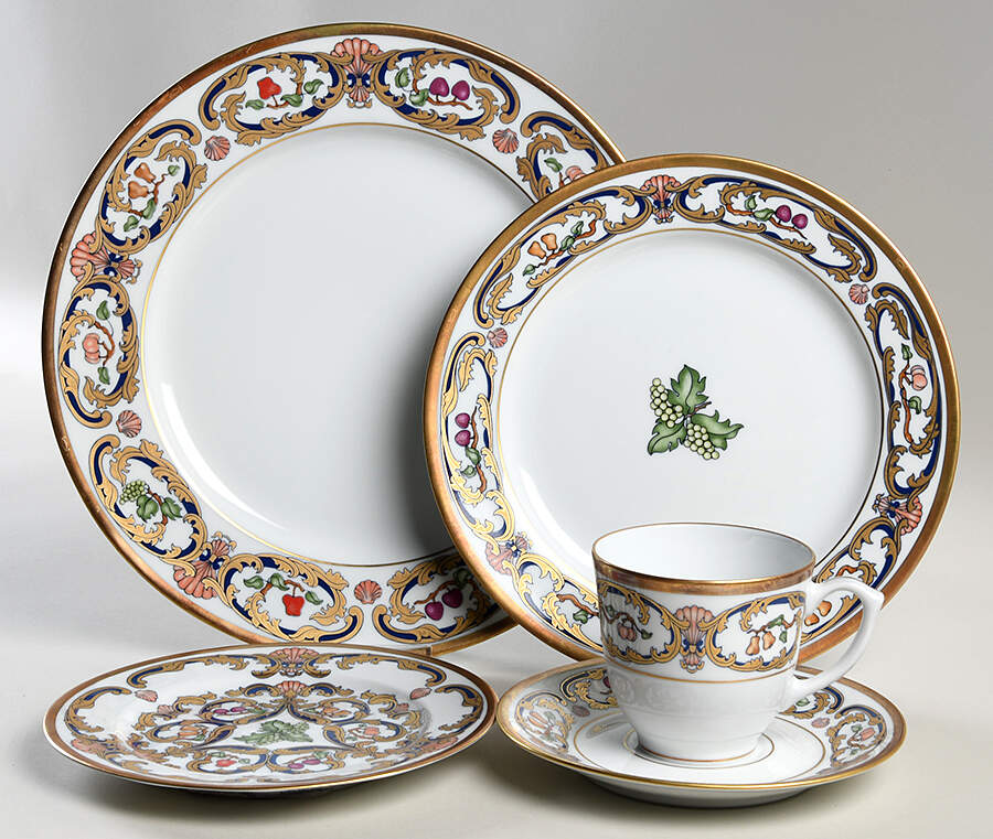 La Maison Du Prince 5 Piece Place Setting by Cartier-1