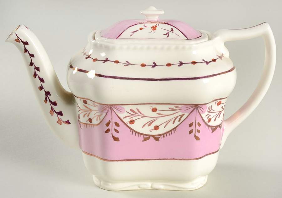 Ruskin (Pink) Teapot & Lid by Cumbow-1
