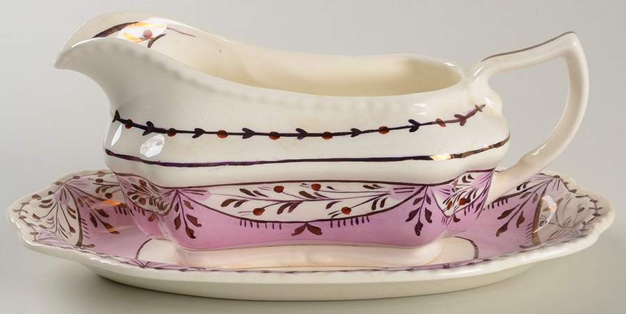 Ruskin (Pink) Gravy Boat & Underplate by Cumbow-1