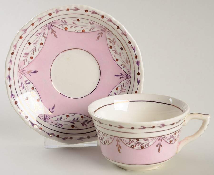 Ruskin (Pink) Flat Cup & Saucer Set by Cumbow-1