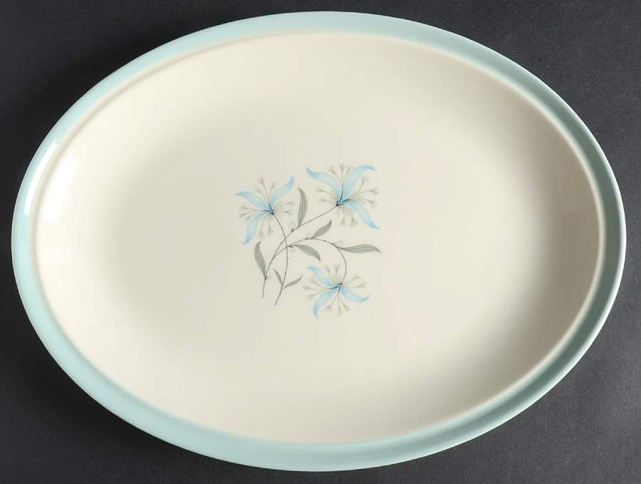 Avalon 11" Oval Serving Platter by Cunningham & Pickett-1