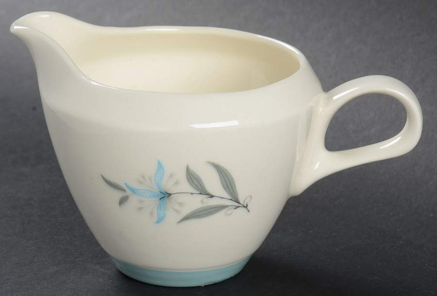 Avalon Creamer by Cunningham & Pickett-1