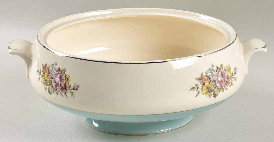 Danube Round Vegetable No Lid by Cunningham & Pickett-1