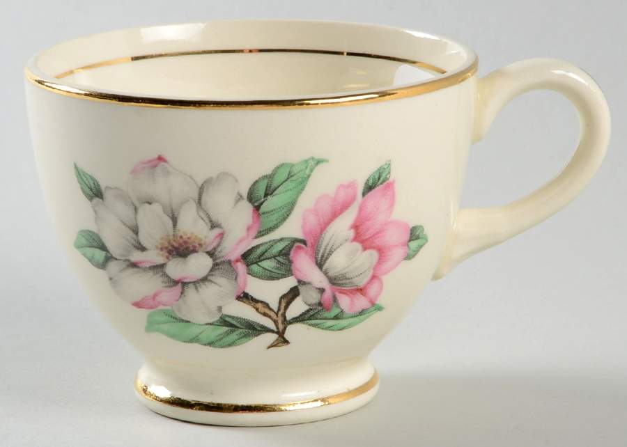 Magnolia Footed Cup by Cunningham & Pickett-1