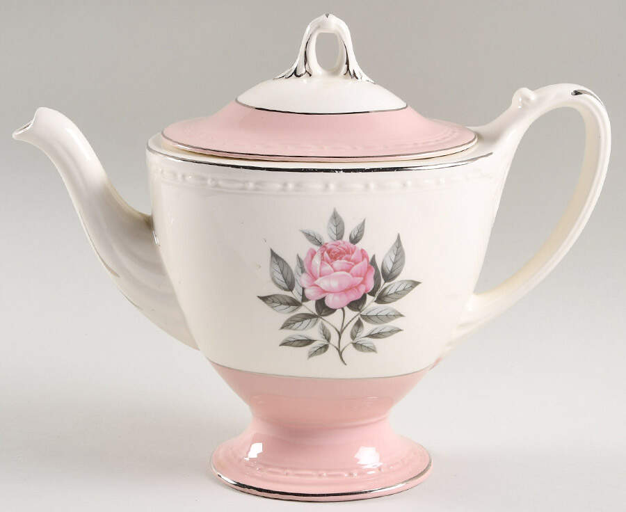 Norway Rose Teapot & Lid by Cunningham & Pickett-1
