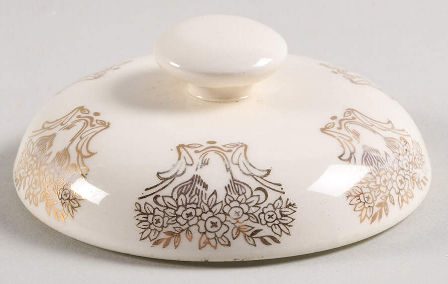 Springviolet Lid for Sugar Bowl by Cunningham & Pickett-1