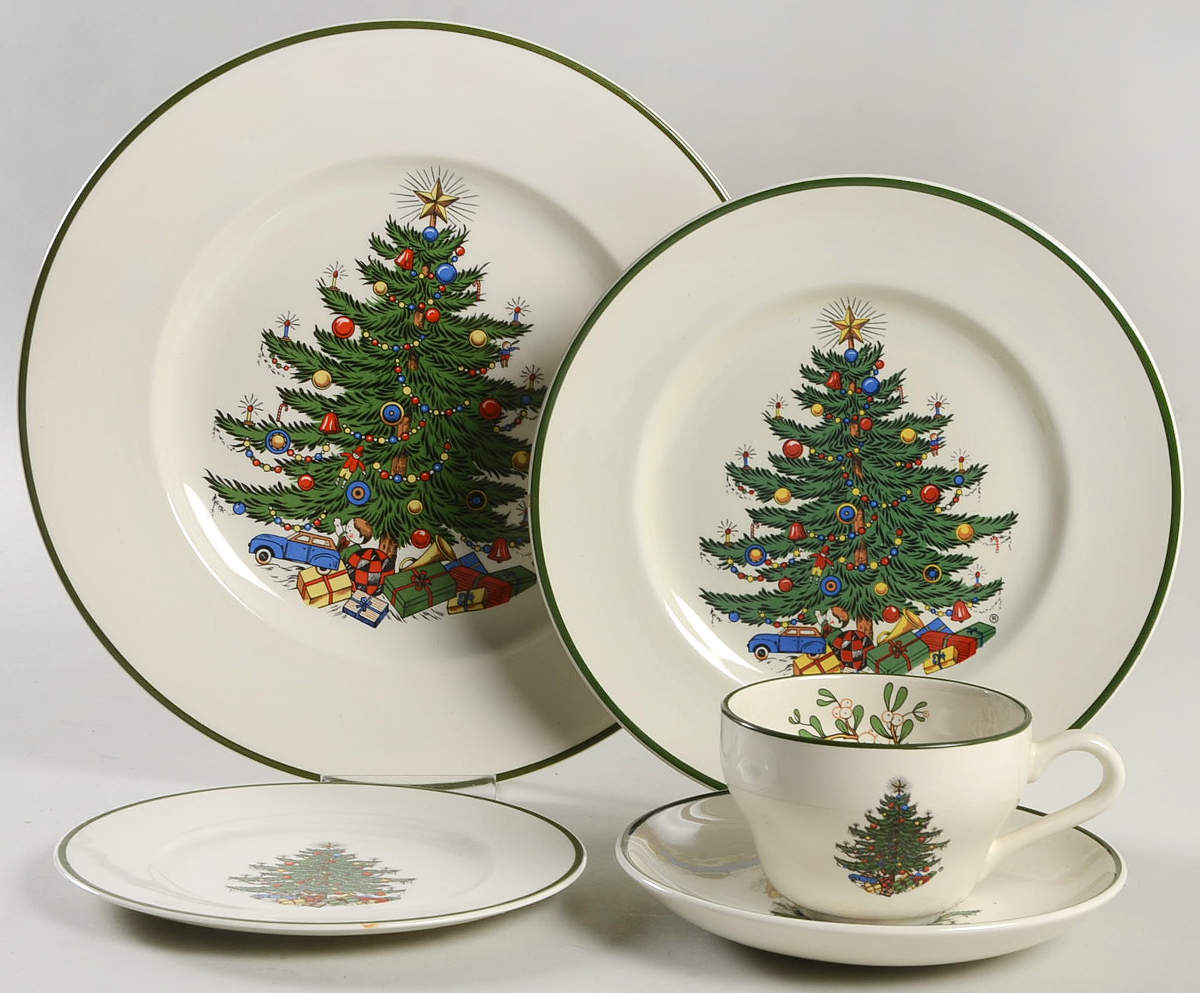 Christmas Tree (Narrow Green Band) 40  Piece Estate Set by Cuthbertson-1