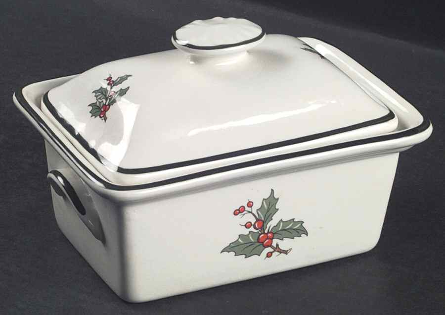 Christmas Tree (Narrow Green Band) Rectangular Box with Lid by Cuthbertson-1
