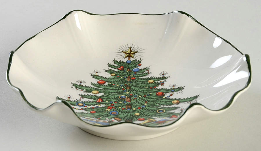 Christmas Tree (Wide Green Band) Nut Dish by Cuthbertson-1