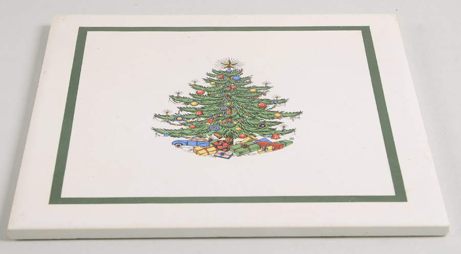 Christmas Tree (Wide Green Band) Tea Tile by Cuthbertson-1