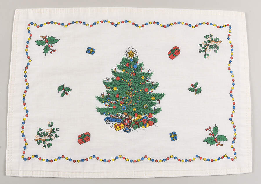 Christmas Tree (Wide Green Band) Cloth Placemat by Cuthbertson-1